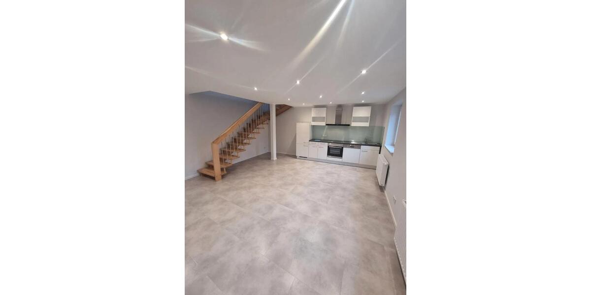 Einfamilienhaus Trier Kürenz - 2 Zimmer, 74 m&sup2;, 990&euro; | Angebot:26040441