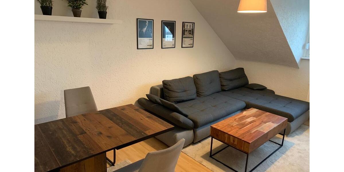 Schöne, helle 3-Zimmer-Wohnung mit Garten und Trifelsblick 3 zimmer