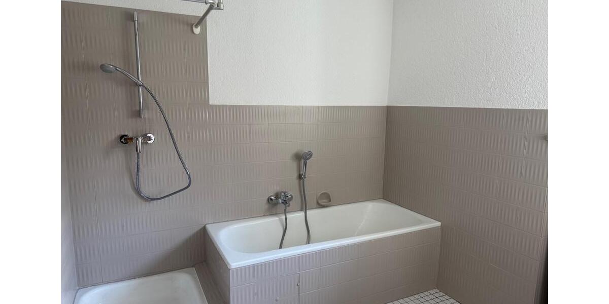 Etagenwohnung Schönwald - 3 Zimmer, 81 m&sup2;, 580&euro; | Angebot:26220531