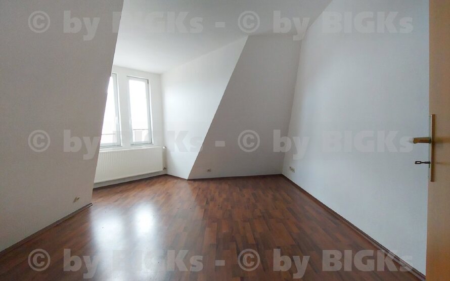 BIGKs - Zella-Mehlis: 3 Zimmer Wohnung, Wannenbad (;-) 3 zimmer