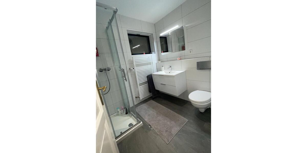 Wohnen auf Zeit Odenthal - 2 Zimmer, 56 m&sup2;, 250&euro; | Angebot:26154112