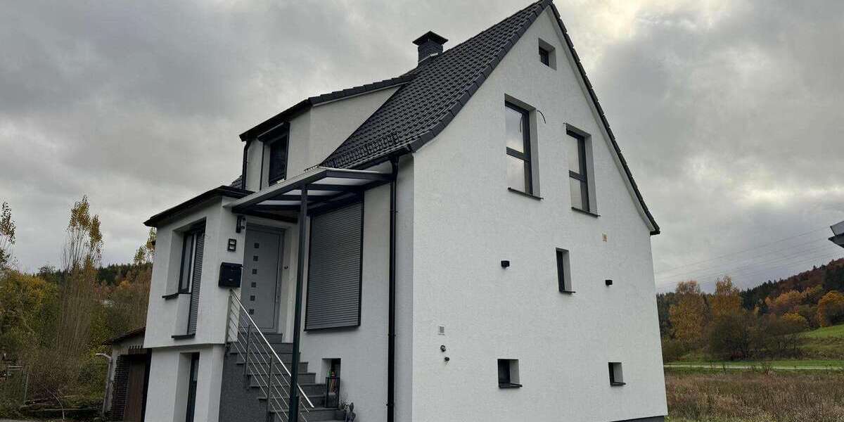 Einfamilienhaus Knüllwald - 5 Zimmer, 160 m&sup2;, 1.250&euro; | Angebot:26563482