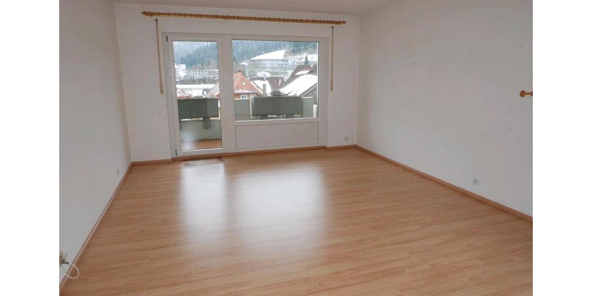 tolle 2-Zimmer-Wohnung (ca. 63 m²) in Furtwangen frei zimmer
