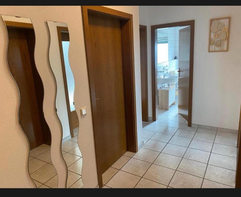 Möblierte Ferienwohnung Wohnung auf Zeit zu vermieten zimmer