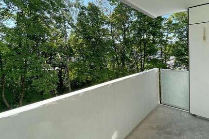 Wohnung zum Mieten in Gräfelfing 1.420 € 83.5 m² 3 zimmer