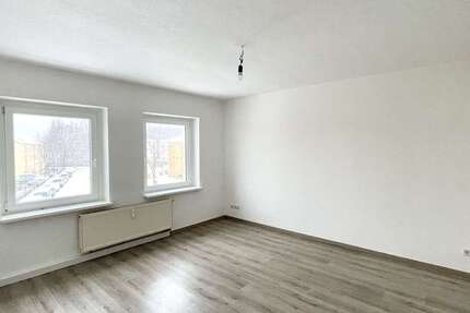 Wohnung Bitterfeld Bitterfeld - 1 Zimmer, 33 m&sup2;, 263&euro; | Angebot:24727293