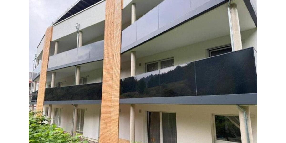 Modernes Wohngefühl im Schwarzwald – Hochwertige 3-Zimmer-Wohnung zimmer