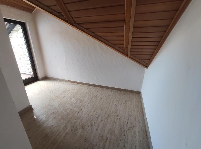 2 Zi. Whg. im 1. OG mit Dachterrasse, Stellplatz und Gartenmitbenutzung 2 zimmer