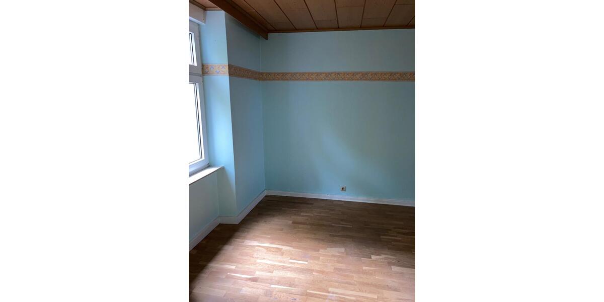 Etagenwohnung Pirmasens Fehrbach - 4.5 Zimmer, 103 m&sup2;, 715&euro; | Angebot:26381939