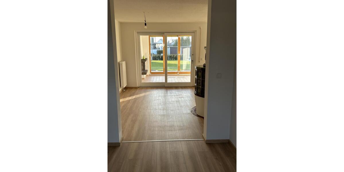 Reihenhaus Dillingen an der Donau - 4 Zimmer, 114 m&sup2;, 1.400&euro; | Angebot:25073394