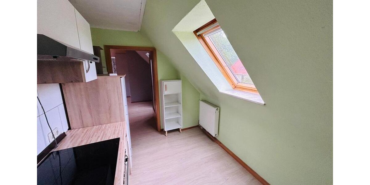 Dachgeschoßwohnung Warmsen - 2 Zimmer, 50 m&sup2;, 500&euro; | Angebot:25964887