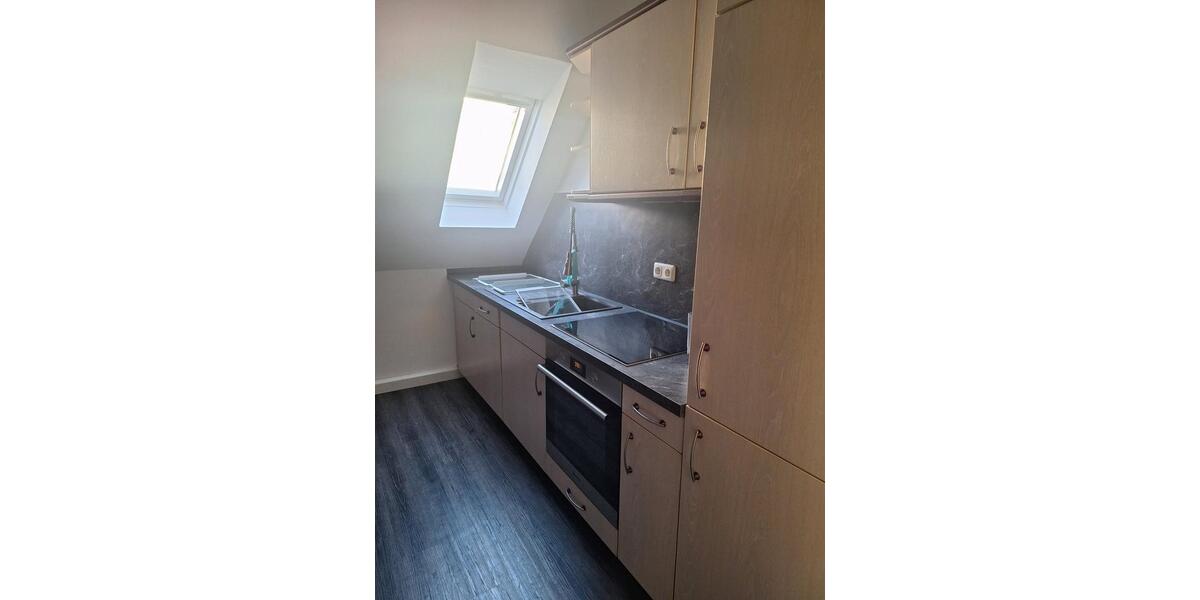 Dachgeschoßwohnung Annaberg-Buchholz Buchholz - 3 Zimmer, 76 m&sup2;, 450&euro; | Angebot:19396940