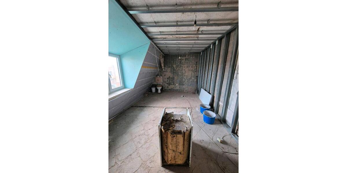 Dachgeschoßwohnung Fürstenberg/Havel Havel - 4 Zimmer, 115 m&sup2;, 930&euro; | Angebot:24865007