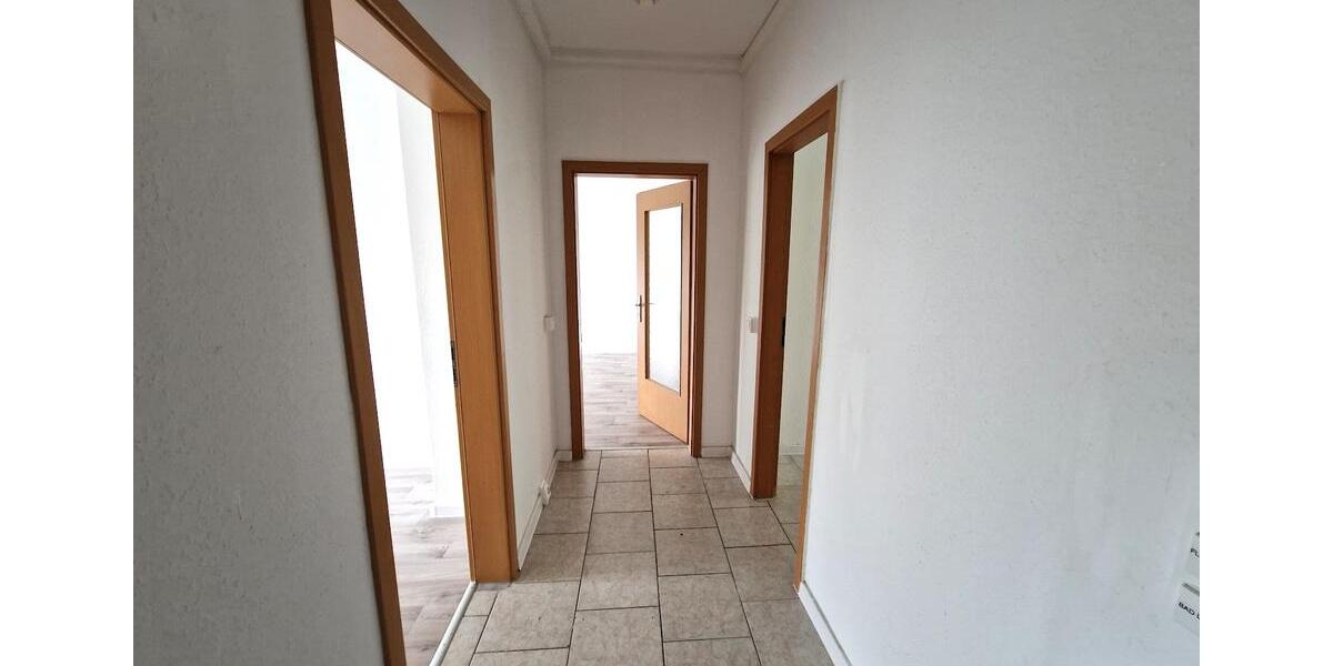 Etagenwohnung Osterwieck - 4 Zimmer, 75 m&sup2;, 261&euro; | Angebot:21655761