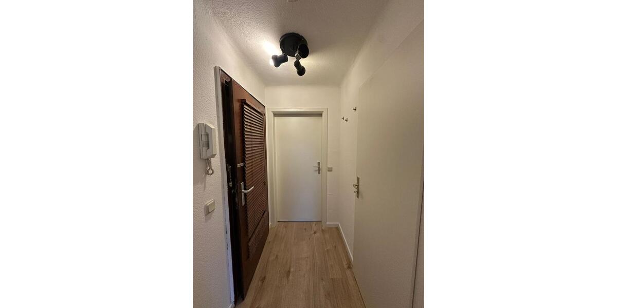 Dachgeschoßwohnung Saarbrücken West - 2 Zimmer, 45 m&sup2;, 540&euro; | Angebot:25221721