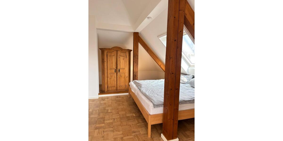 Dachgeschoßwohnung München Altstadt-Lehel - 2 Zimmer, 53 m&sup2;, 1.690&euro; | Angebot:25161614