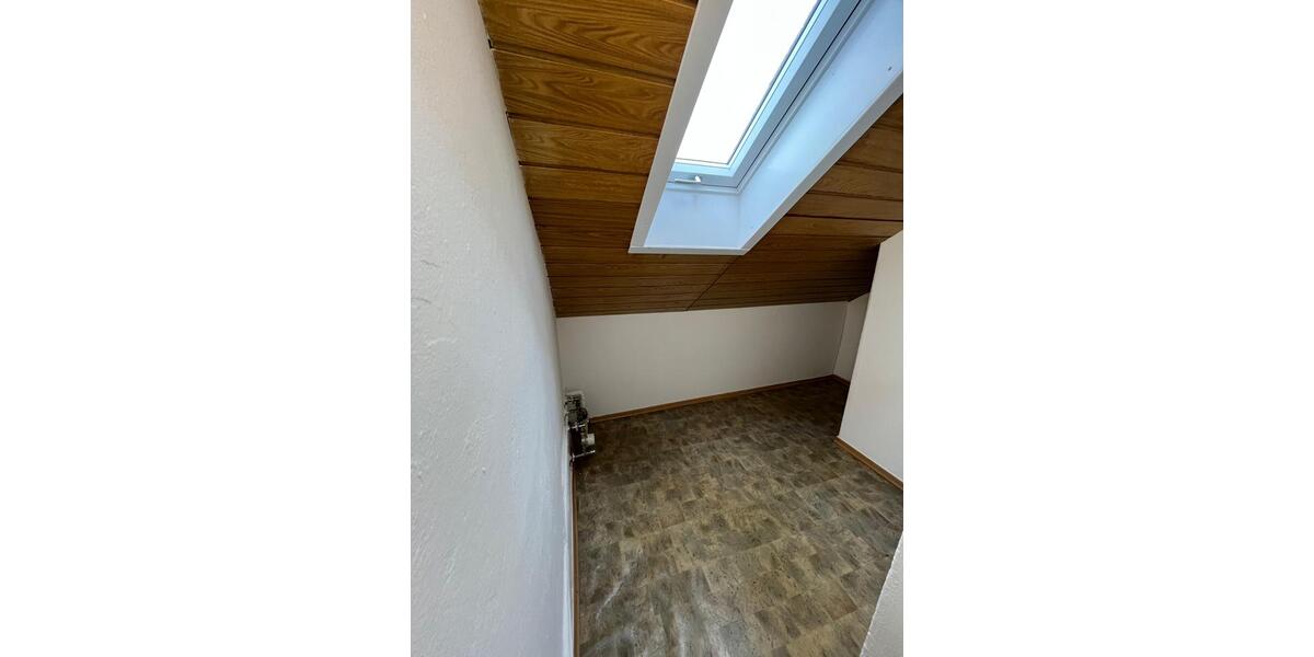 Gemütliche Dachgeschosswohnung in Neunburg vorm Wald zu vermieten 4 zimmer