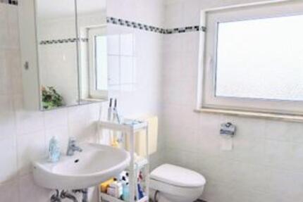 Wohnung Hattersheim am Main - 3 Zimmer, 72 m&sup2;, 900&euro; | Angebot:25171303