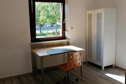 Wohnen auf Zeit Karlsruhe Hagsfeld - 3 Zimmer, 14 m&sup2;, 470&euro; | Angebot:26069256