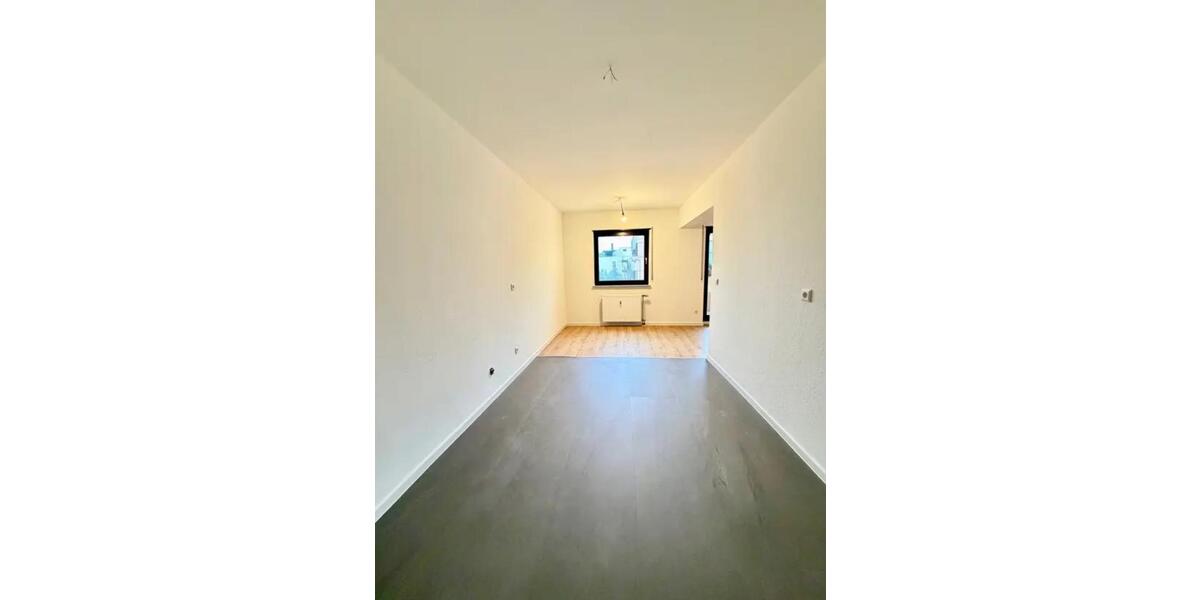 Frisch renovierte 3,5-Zimmer-Wohnung mit Balkon & top-Schnitt 3.5 zimmer