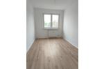 Etagenwohnung Bernsdorf - 4 Zimmer, 60 m&sup2;, 199&euro; | Angebot:19526210