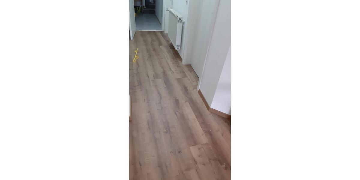 Erdgeschoßwohnung Kronach - 4.5 Zimmer, 120 m&sup2;, 1.200&euro; | Angebot:25614100