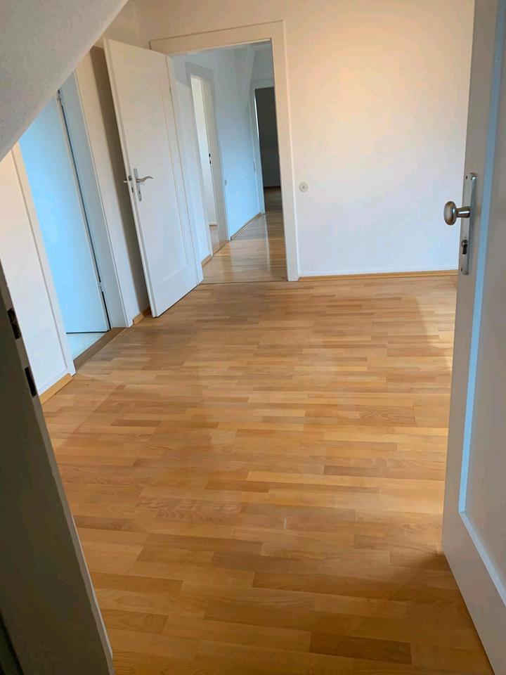 Helle 3-Zimmer-Wohnung in ruhigem 3-Parteien-Haus,zentrumsnah zimmer