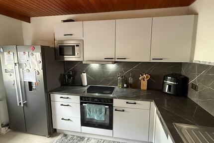 Wohnung Ludwigshafen am Rhein Ludwigshafen-Hemshof - 3 Zimmer, 90 m&sup2;, 1.100&euro; | Angebot:26665545