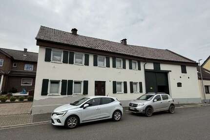 Wohnung zum Mieten in Elsdorf-Oberembt 1.700 € 200 m²