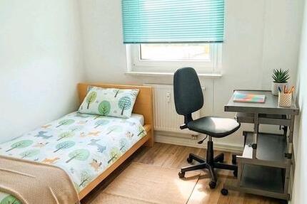 Wohnung Zerbst (Anhalt) - 3 Zimmer, 71 m&sup2;, 485&euro; | Angebot:26492750