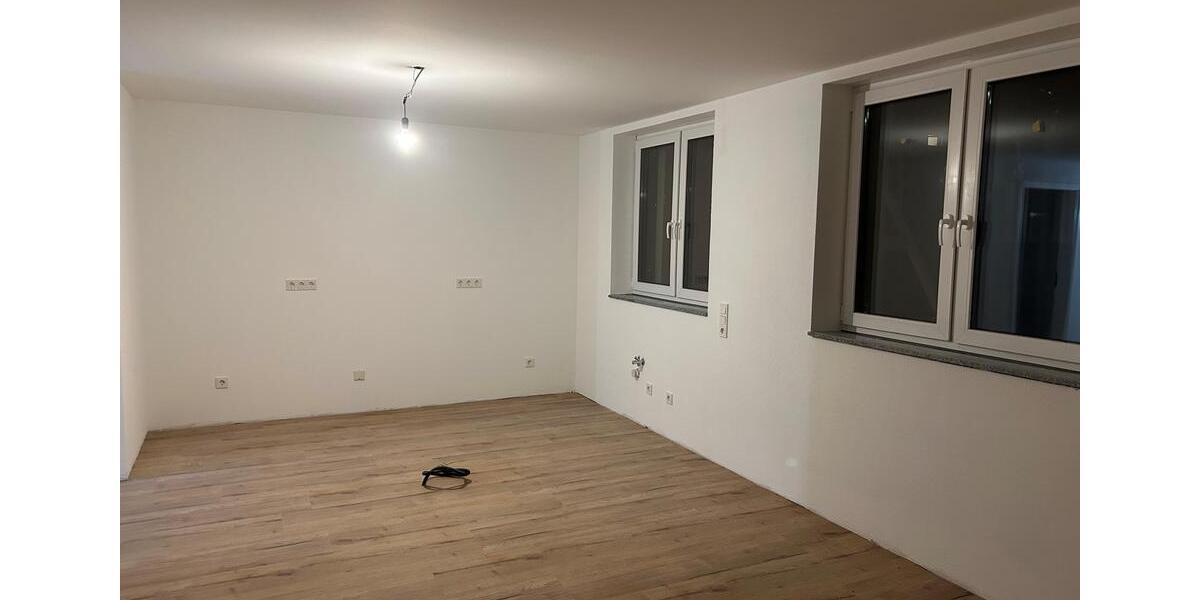 Maisonettenwohnung Bexbach - 2 Zimmer, 139 m&sup2;, 1.550&euro; | Angebot:25098705