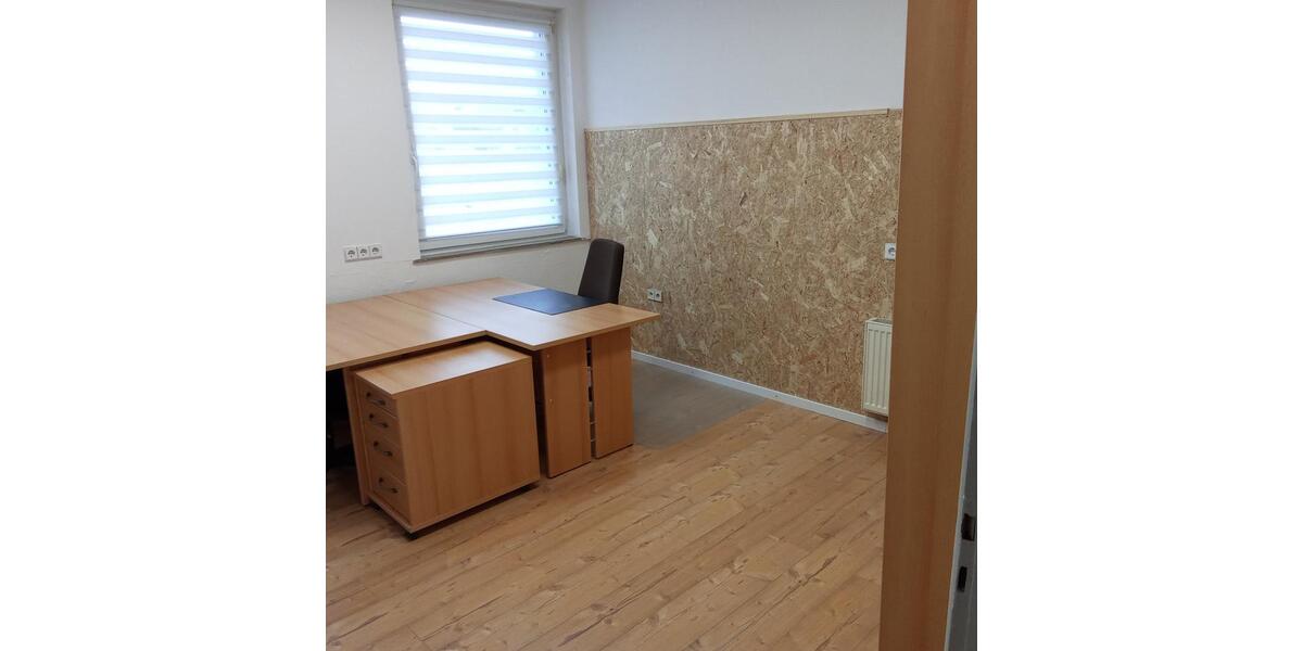 Gewerbeobjekt Kassel Niederzwehren - 250&euro; | Angebot:24213875