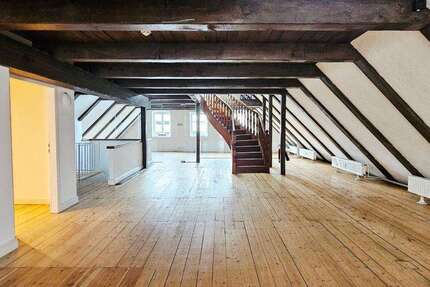 Büro in Hamburg 3.803 € 281.7 m² zimmer