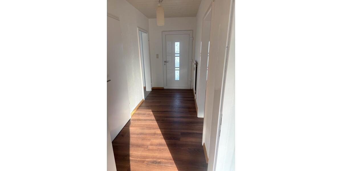 Erdgeschoßwohnung Leese - 3 Zimmer, 62 m&sup2;, 370&euro; | Angebot:26041120