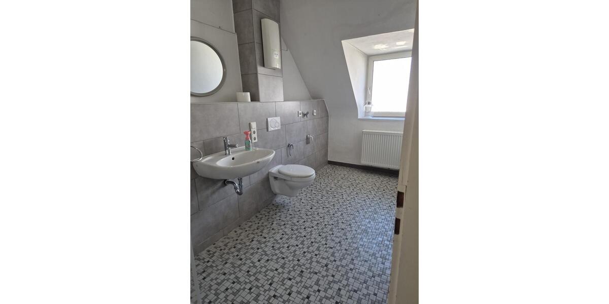 Etagenwohnung Saarlouis - 4 Zimmer, 80 m&sup2;, 750&euro; | Angebot:26348459
