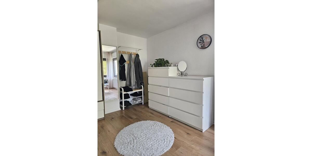 Wohnen auf Zeit Melsbach - 6 Zimmer, 150 m&sup2;, 1.100&euro; | Angebot:26437329