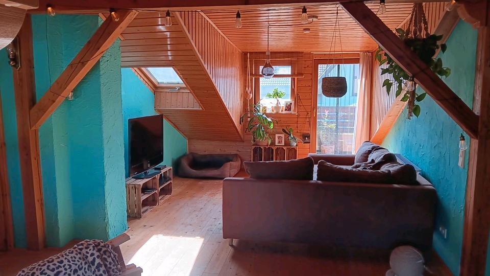 Gemütliche 3ZKB DG Wohnung 75qm Ensdorf Balkon