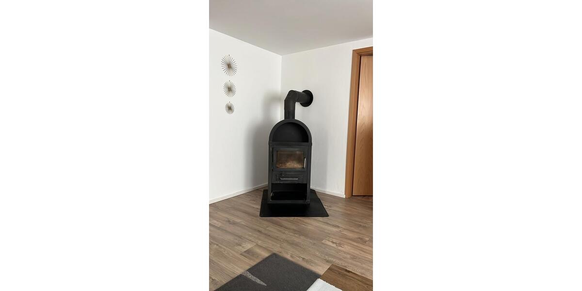 Dachgeschoßwohnung Bad Berneck im Fichtelgebirge - 3 Zimmer, 50 m&sup2;, 750&euro; | Angebot:25875085