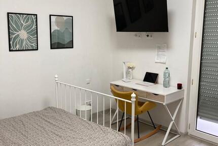 Wohnen auf Zeit Pirmasens - 1 Zimmer, 20 m&sup2;, 400&euro; | Angebot:24445439