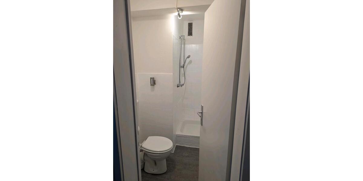 Etagenwohnung Krefeld Cracau - 1 Zimmer, 24 m&sup2;, 430&euro; | Angebot:24772516