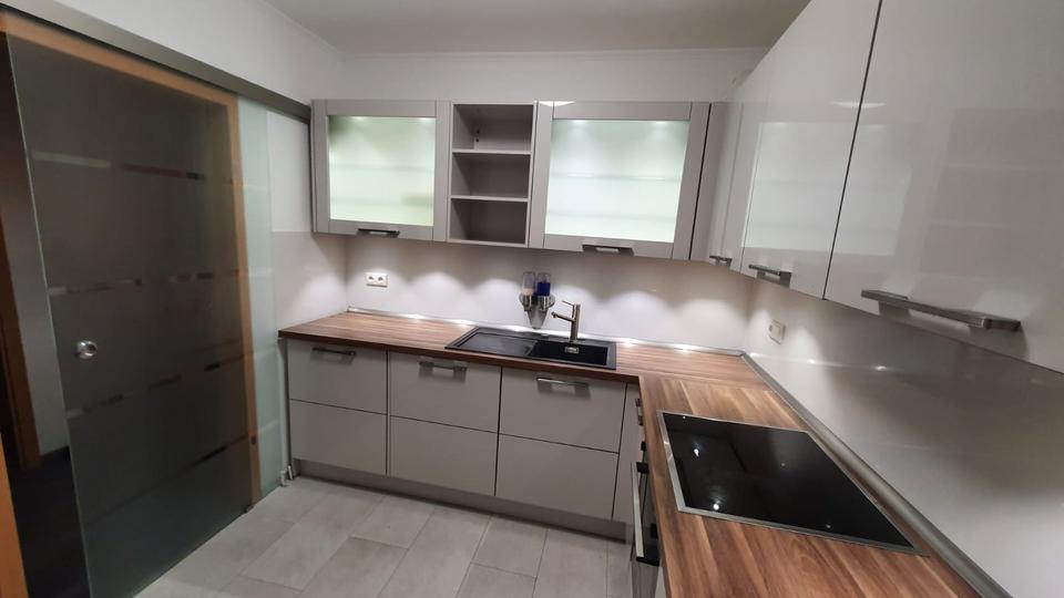 Gewerbeobjekt Bremen Häfen - 6 Zimmer, 130 m&sup2;, 1.400&euro; | Angebot:25921257