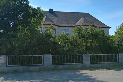 Wohnung Jessen (Elster) - 6 Zimmer, 227 m&sup2;, 1.200&euro; | Angebot:25868147