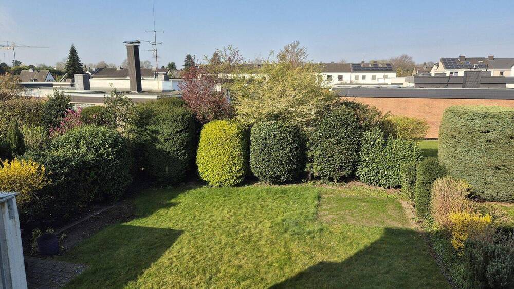 Doppelhaushälfte Kaarst Kaarst-Nord/West - 6 Zimmer, 162 m&sup2;, 2.100&euro; | Angebot:26151159