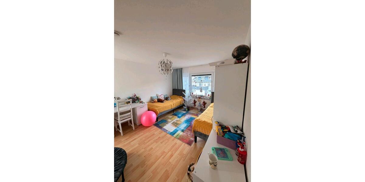 Etagenwohnung Wendlingen am Neckar - 3 Zimmer, 86 m&sup2;, 1.500&euro; | Angebot:26580148