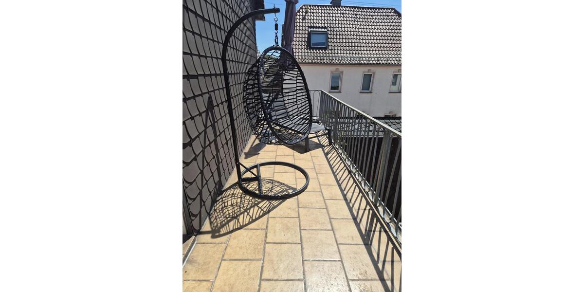 Etagenwohnung Hofheim am Taunus - 4 Zimmer, 120 m&sup2;, 1.200&euro; | Angebot:26689682