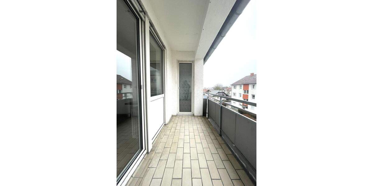 Etagenwohnung Eisenberg - 3 Zimmer, 74 m&sup2;, 690&euro; | Angebot:24909589