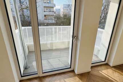 Wohnung Berlin Adlershof - 2 Zimmer, 45 m&sup2;, 930&euro; | Angebot:27018347