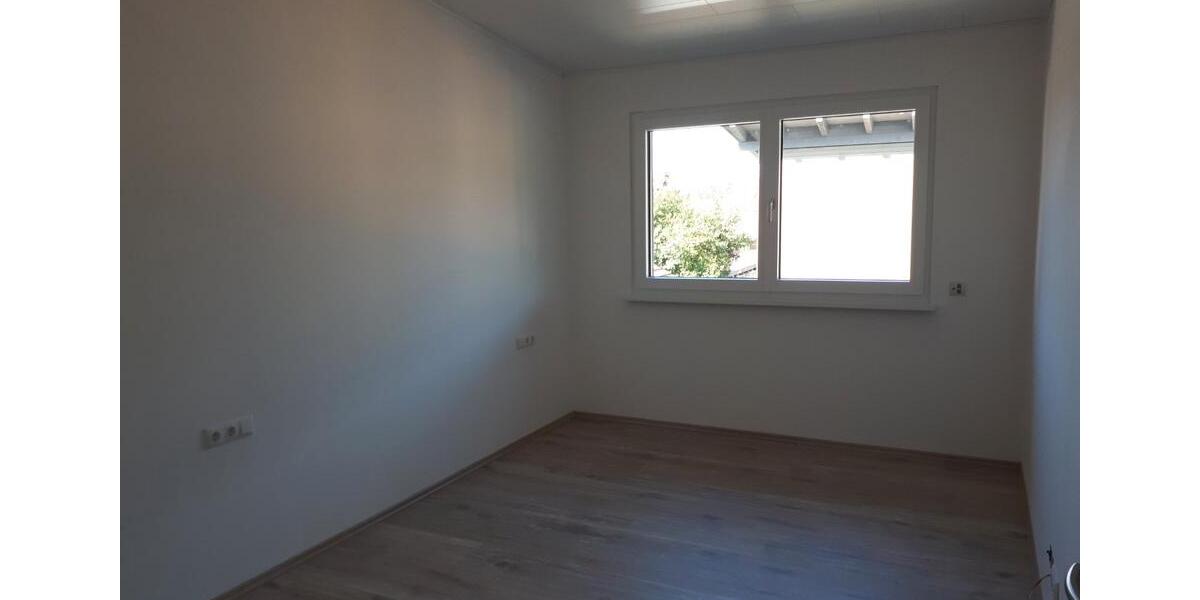 Etagenwohnung Krumbach (Schwaben) - 3 Zimmer, 62 m&sup2;, 800&euro; | Angebot:25971884