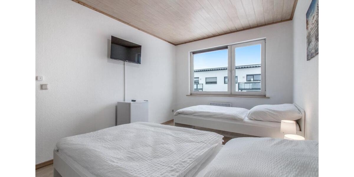 Wohnen auf Zeit Velbert Pöthen - 3 Zimmer, 80 m&sup2;, 21&euro; | Angebot:26470040