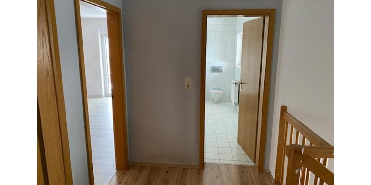 Einfamilienhaus Neuensalz - 5 Zimmer, 119 m&sup2;, 1.280&euro; | Angebot:24865661